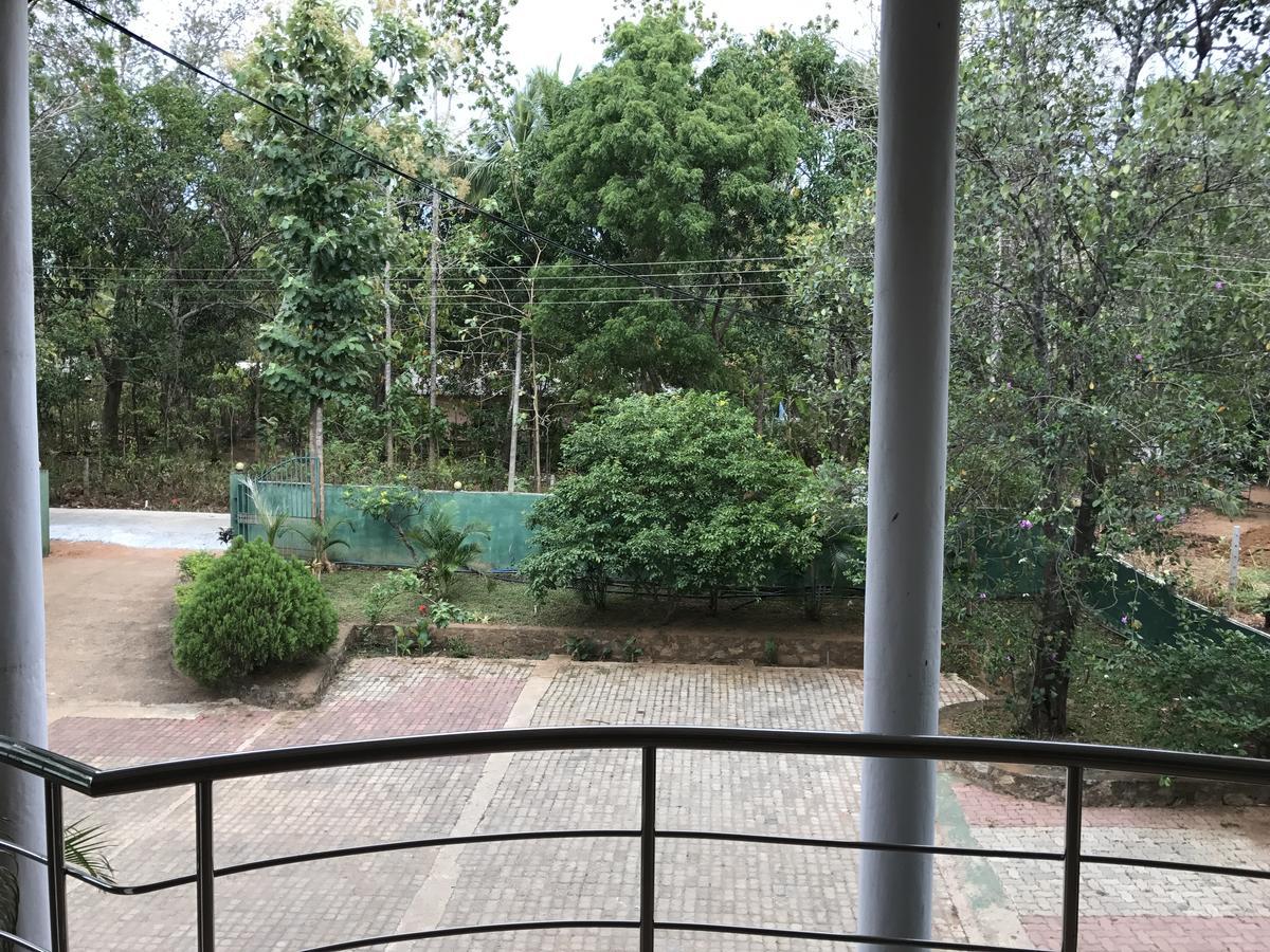 Deshani Holiday Inn Dambulla Zewnętrze zdjęcie