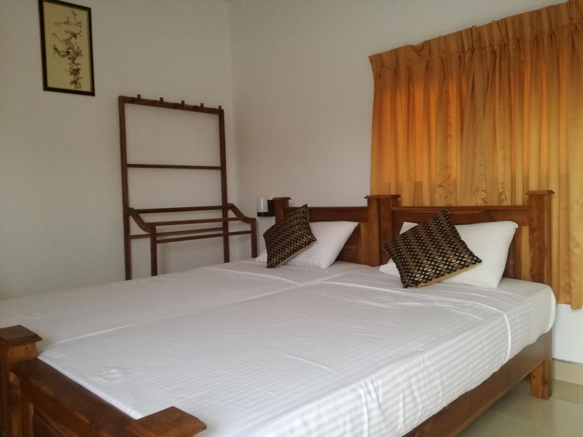 Deshani Holiday Inn Dambulla Zewnętrze zdjęcie