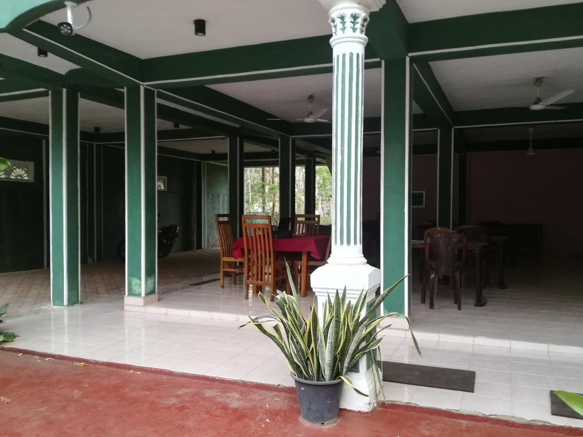 Deshani Holiday Inn Dambulla Zewnętrze zdjęcie