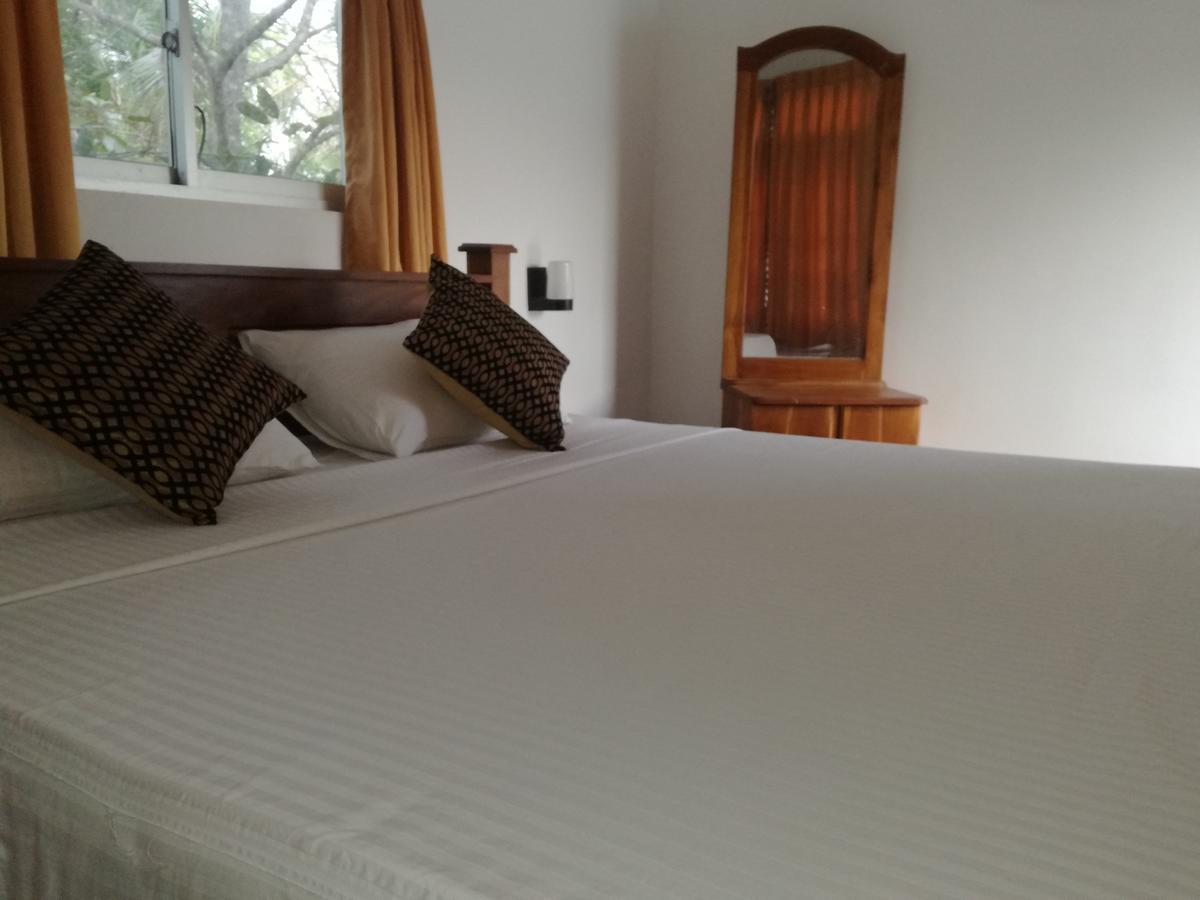 Deshani Holiday Inn Dambulla Zewnętrze zdjęcie
