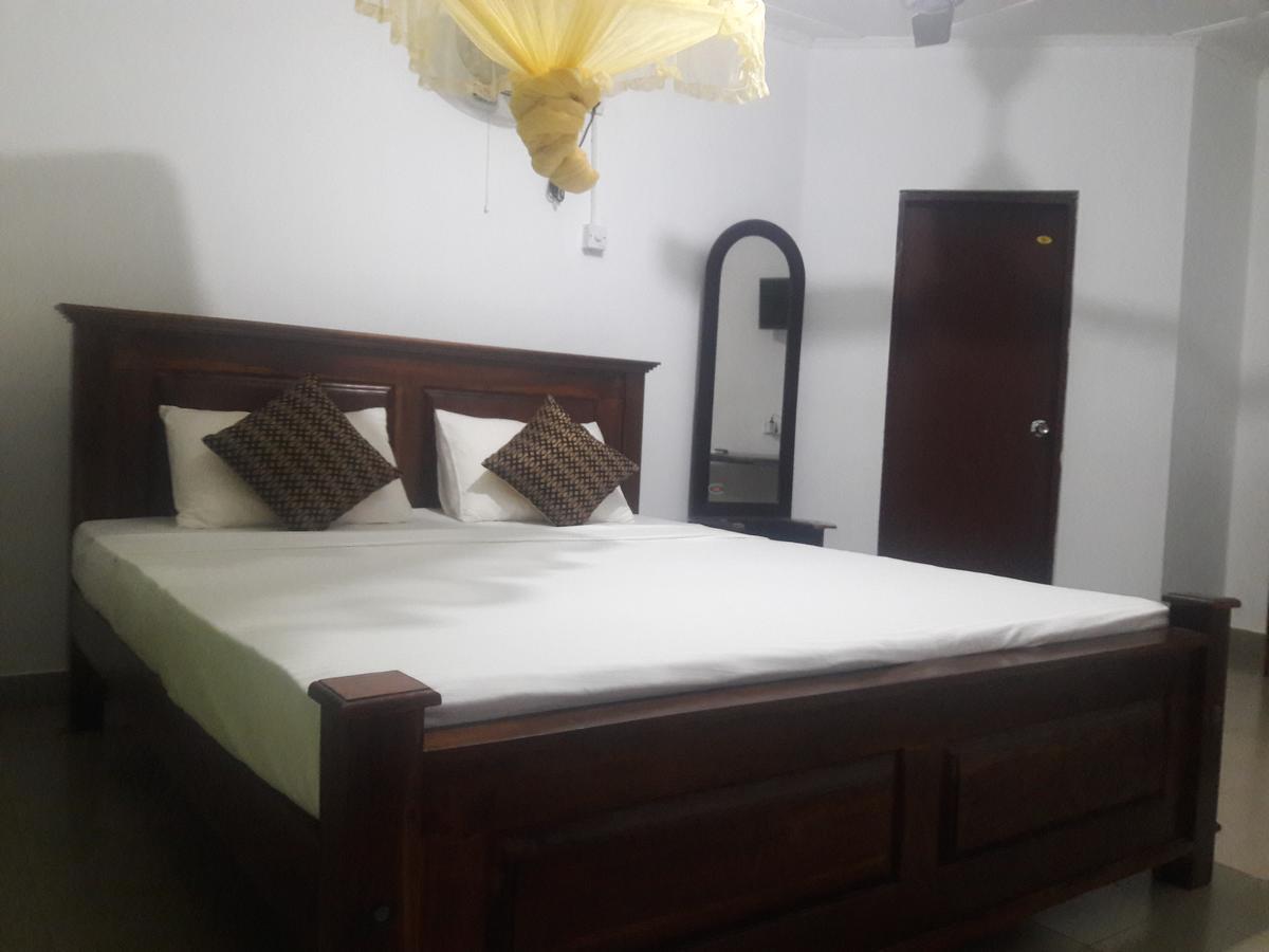 Deshani Holiday Inn Dambulla Zewnętrze zdjęcie