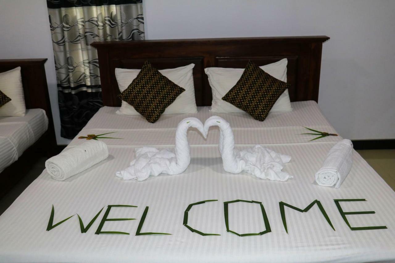 Deshani Holiday Inn Dambulla Zewnętrze zdjęcie