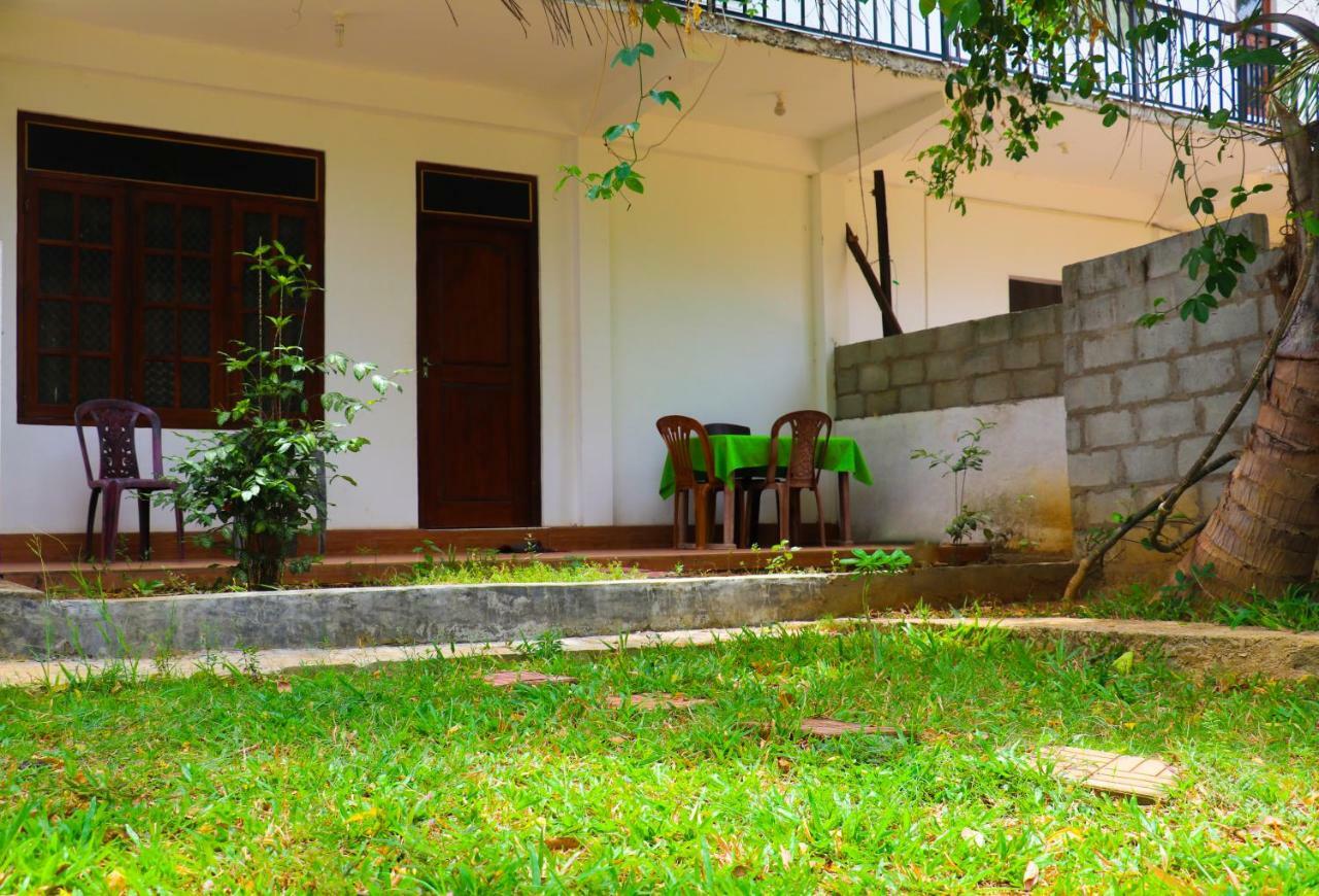 Deshani Holiday Inn Dambulla Zewnętrze zdjęcie