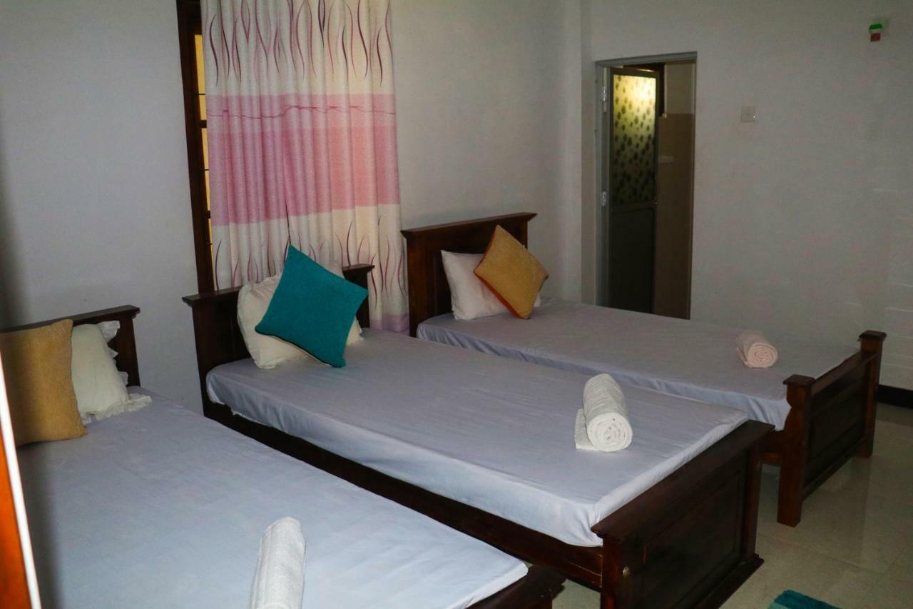 Deshani Holiday Inn Dambulla Zewnętrze zdjęcie