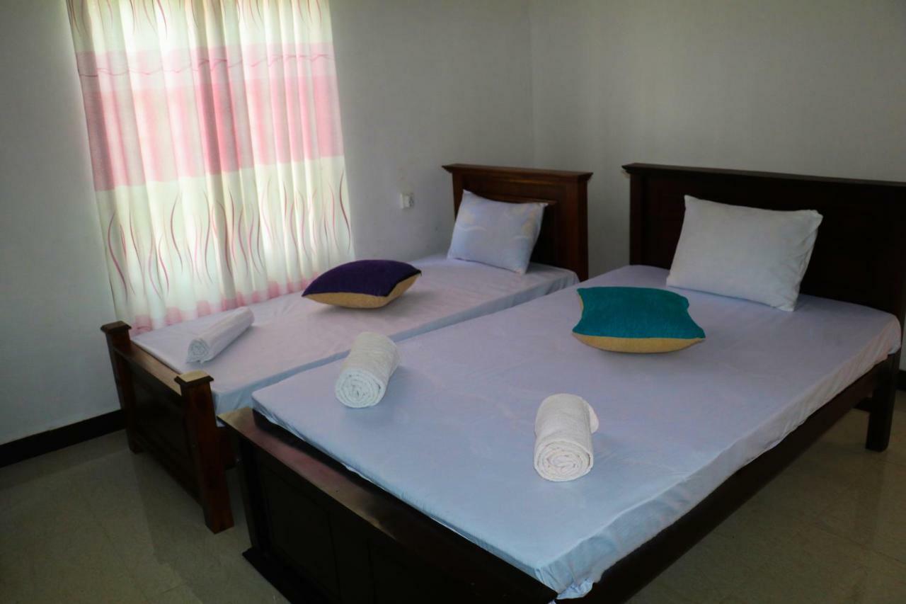 Deshani Holiday Inn Dambulla Zewnętrze zdjęcie