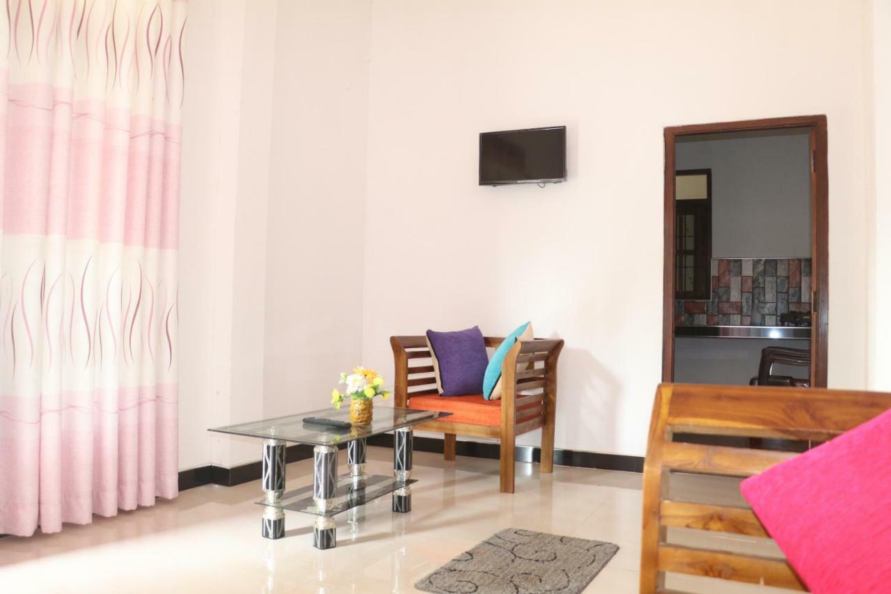 Deshani Holiday Inn Dambulla Zewnętrze zdjęcie